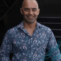 Steven Renata | Nau Mai ki te Ao Matihiko